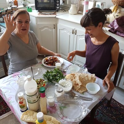 Bahar bekocht uns jeden Tag so gut, dass wir gar nicht aufhören können zu essen.